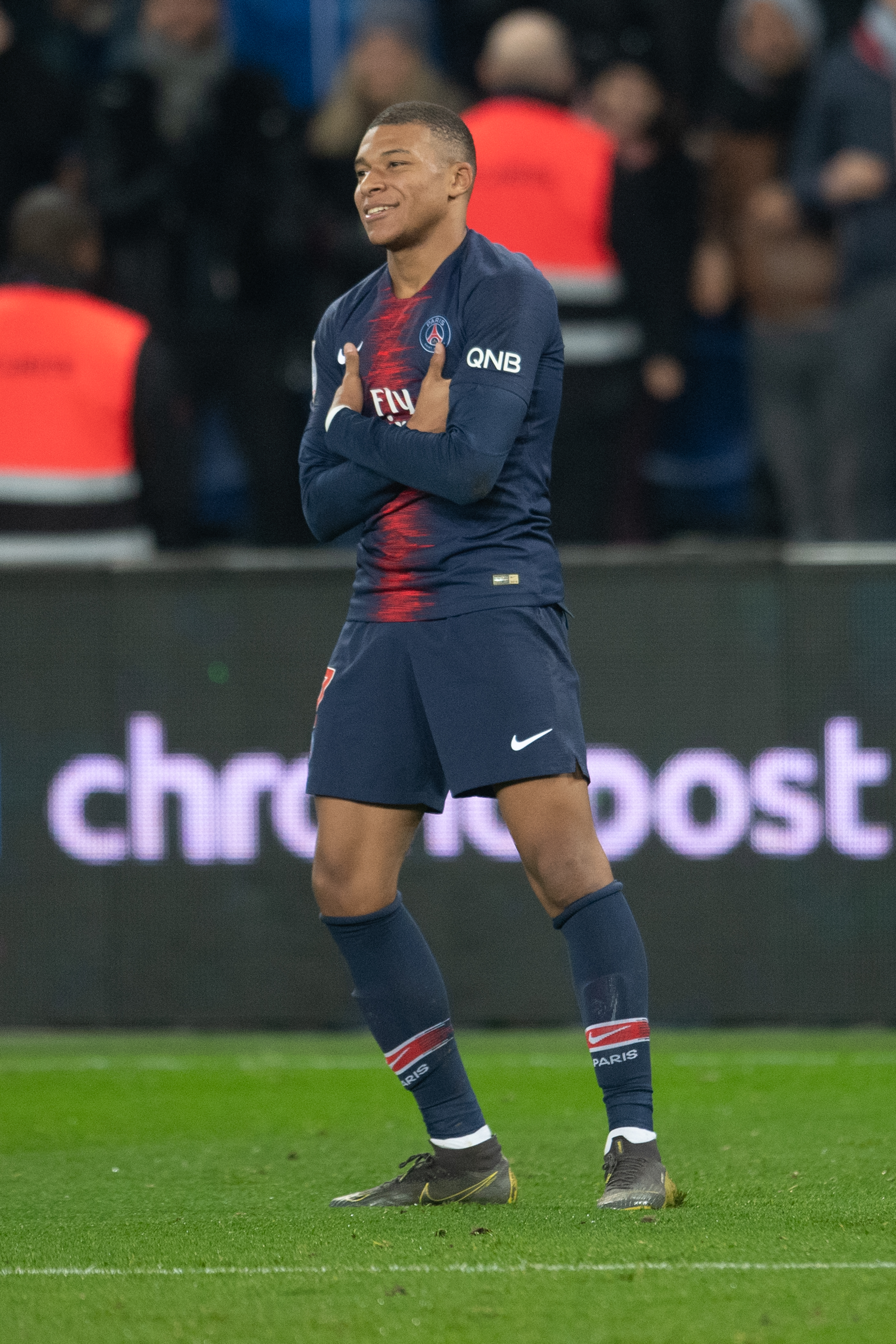 埃弗顿旧将：内维尔以为自己是瓜迪奥拉，他的战术分析省省吧（埃弗顿前将批内维尔：自认瓜迪奥拉，战术分析就免了）