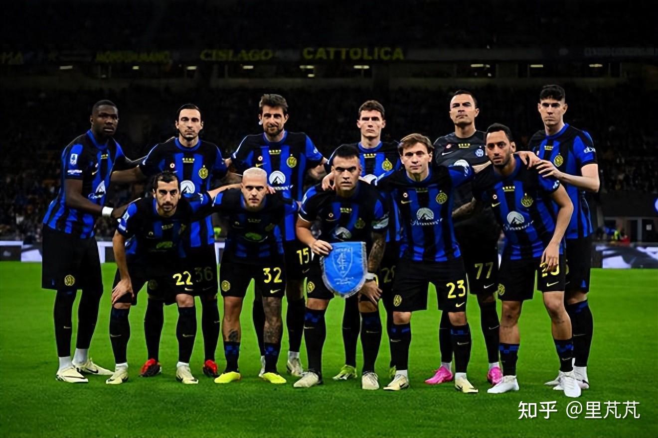 克鲁伊维特四子：我的心属于荷兰，若有天被荷兰征召就太棒了（克鲁伊维特四子：心系荷兰，若获荷兰队征召将无比荣幸）