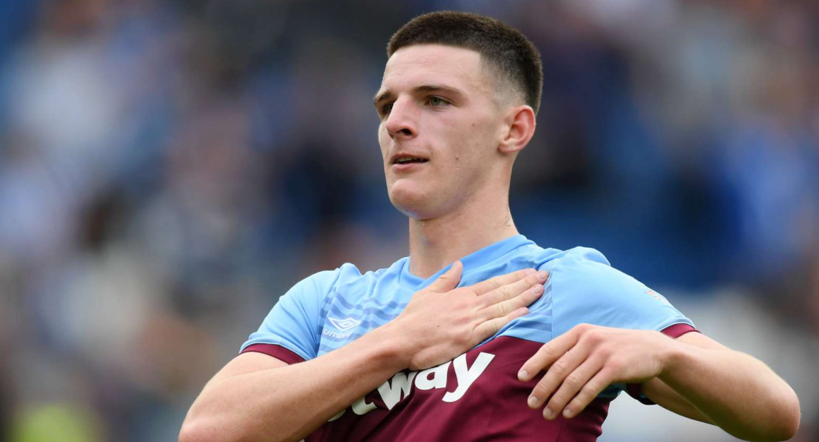 湖人浓眉哥统治篮下球队获胜（浓眉统治篮下，湖人取胜）