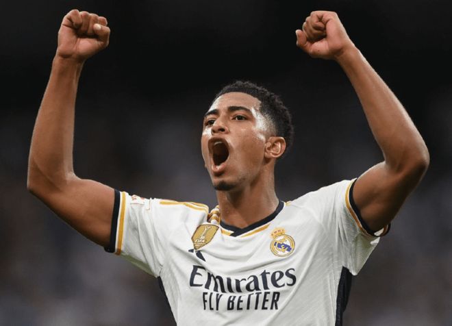 斯基拉：尤文派球探考察意大利20岁右后卫帕莱斯特拉（斯基拉：尤文派出球探考察20岁意大利右闸帕莱斯特拉）