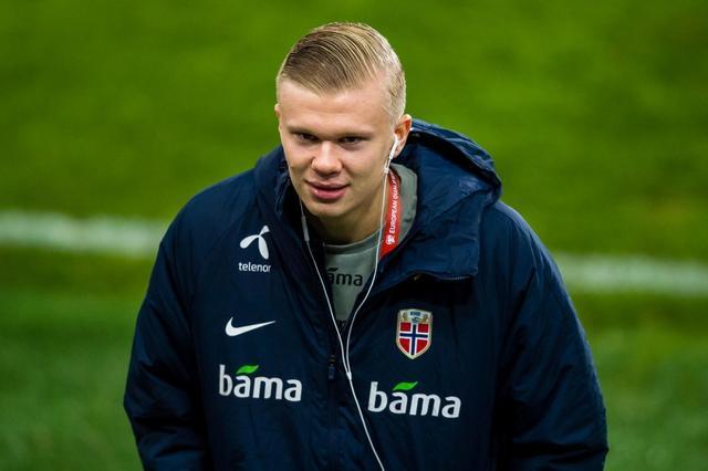 自威廉以来，埃斯特旺是首位连续3场欧冠进球的切尔西球员（埃斯特旺成为切尔西队自威廉之后首位在欧冠连续三场破门的球员）