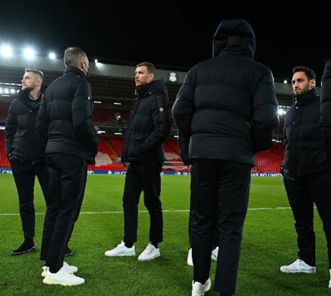 马丁内斯：C罗被罚下主要因为他太有激情；我们必须自我批评（马丁内斯称C罗染红因过于激动，球队必须进行自我反省）