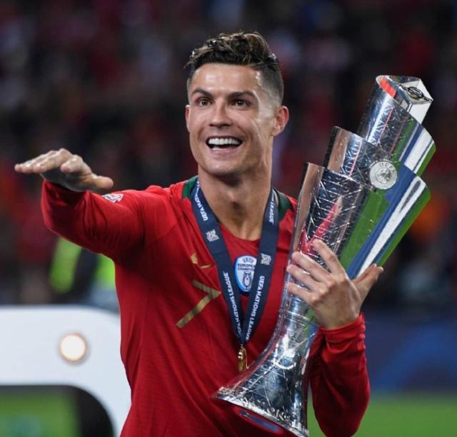 官方：波兰16岁门将武平斯基加盟阿森纳，签约两年