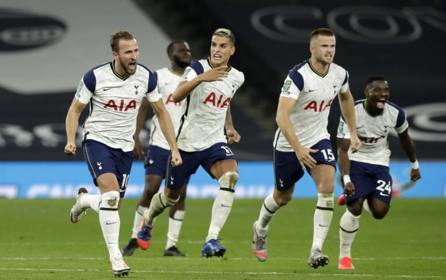 罗马诺：尤文知道三家英超俱乐部联系了道路，球员希望转会（罗马诺：尤文知悉三家英超已联系道路，球员倾向转会）